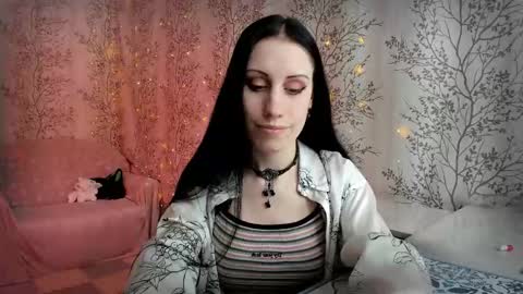 Snapshot of marylou_ chatting on 02.15.26 Mary Lou online show from 02.15.26