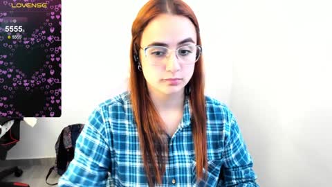 Snapshot of maryluna95 chatting on 02.05.25 Dulce Maria online show from 02.05.25