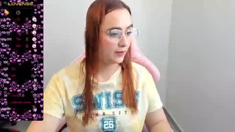 Snapshot of maryluna95 chatting on 02.26.25 Dulce Maria online show from 02.26.25