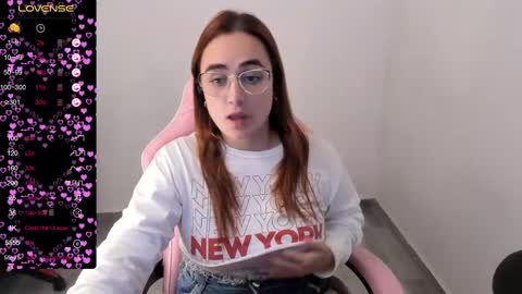 Snapshot of maryluna95 chatting on 03.07.25 Dulce Maria online show from 03.07.25