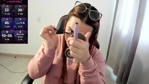 Snapshot of maryluna95 chatting on 11.19.25 Dulce Maria online show from 11.19.25