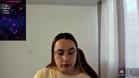 Snapshot of maryluna95 chatting on 12.01.25 Dulce Maria online show from 12.01.25