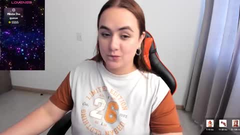 Snapshot of maryluna95 chatting on 02.02.26 Dulce Maria online show from 02.02.26