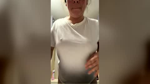 Snapshot of marytts35 chatting on 02.23.26 marytits online show from 02.23.26