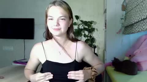 Snapshot of masakodownen chatting on 07.26.26 Nessa online show from 07.26.26