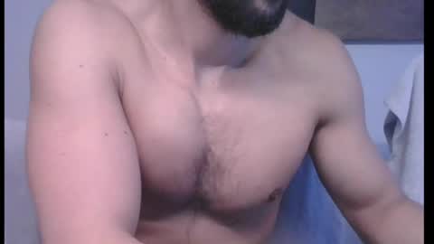 Snapshot of mascuhunk chatting on 02.15.25 mascuhunk online show from 02.15.25