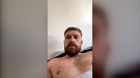 Snapshot of masinarazvan4 chatting on 03.25.26 masinarazvan4 online show from 03.25.26