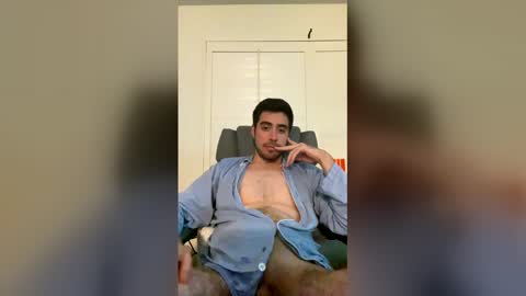 Snapshot of mask0n chatting on 03.16.26 mask0n online show from 03.16.26