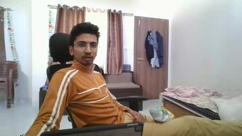 Snapshot of maskboyz2003 chatting on 12.16.24 maskboyz2003 online show from 12.16.24