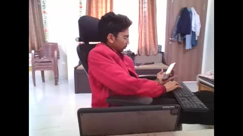 Snapshot of maskboyz2003 chatting on 12.22.24 maskboyz2003 online show from 12.22.24