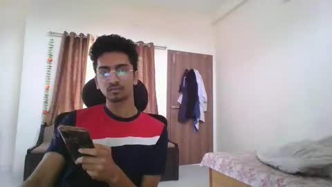 Snapshot of maskboyz2003 chatting on 12.28.24 maskboyz2003 online show from 12.28.24