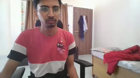 Snapshot of maskboyz2003 chatting on 01.01.25 maskboyz2003 online show from 01.01.25