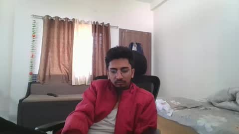 Snapshot of maskboyz2003 chatting on 01.06.25 maskboyz2003 online show from 01.06.25