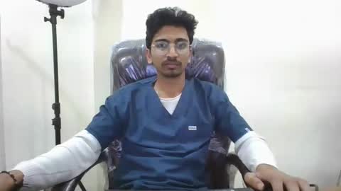 Snapshot of maskboyz2003 chatting on 02.03.25 maskboyz2003 online show from 02.03.25