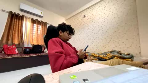 Snapshot of maskboyz2003 chatting on 11.20.25 maskboyz2003 online show from 11.20.25