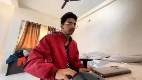 Snapshot of maskboyz2004 chatting on 01.15.25 Mask Boy online show from 01.15.25