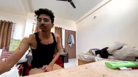 Snapshot of maskboyz2004 chatting on 01.22.25 Mask Boy online show from 01.22.25