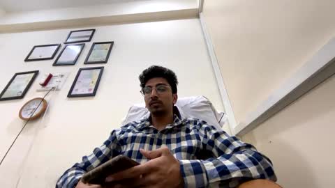 Snapshot of maskboyz2004 chatting on 02.05.25 Mask Boy online show from 02.05.25