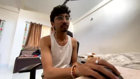 Snapshot of maskboyz2004 chatting on 02.16.25 Mask Boy online show from 02.16.25