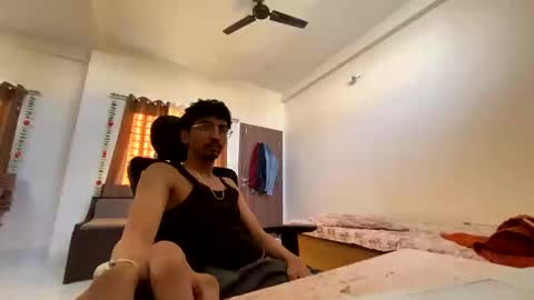 Snapshot of maskboyz2004 chatting on 02.26.25 Mask Boy online show from 02.26.25