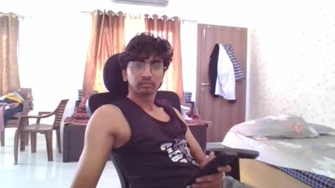 Snapshot of maskboyz2004 chatting on 10.06.25 Mask Boy online show from 10.06.25