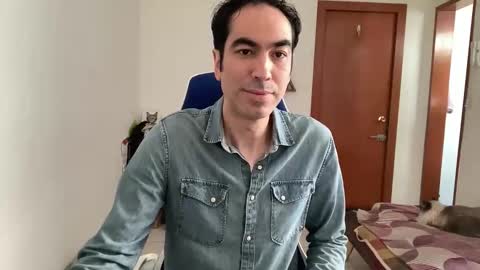 Snapshot of masked_latin_noir chatting on 02.01.26 Masked Latin Noir online show from 02.01.26