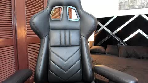 Scarlet  online show from 04.11.26