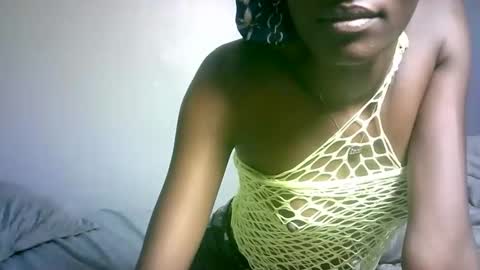 maskgang001 online show from 03.08.26