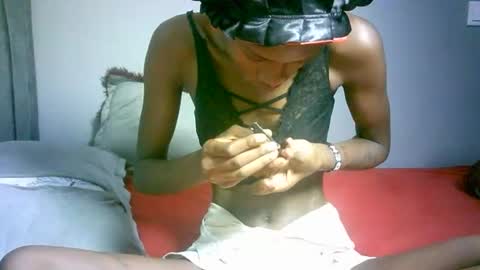 maskgang001 online show from 04.25.26