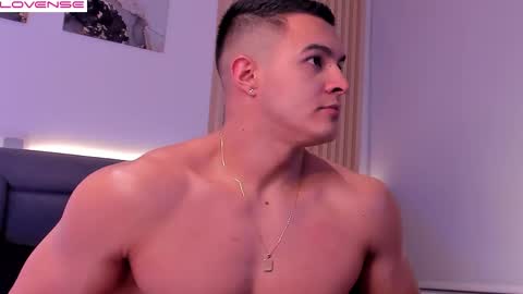 Mason Bennet online show from 11.29.25