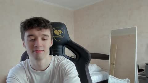 Snapshot of mason_warhol chatting on 02.12.26 Mason online show from 02.12.26