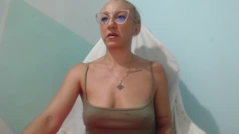 massiel ferreti online show from 04.13.26