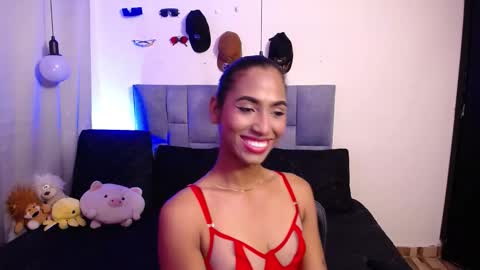 massielhot online show from 11.25.25