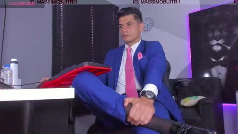 I am Massimo online show from 02.05.25