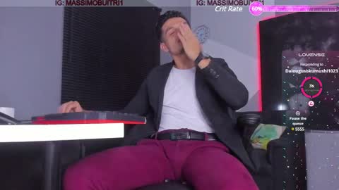 I am Massimo online show from 02.17.25