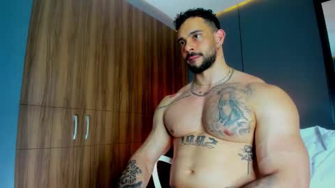 Snapshot of massimo_visconti chatting on 03.14.26 massimo online show from 03.14.26