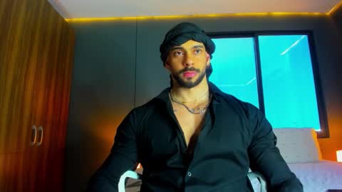 Snapshot of massimo_visconti chatting on 03.28.26 massimo online show from 03.28.26