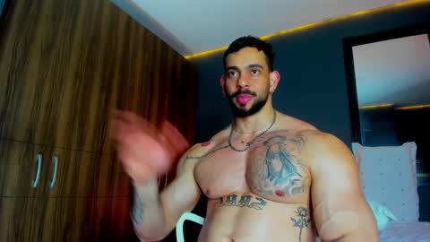 Snapshot of massimo_visconti chatting on 03.30.26 massimo online show from 03.30.26