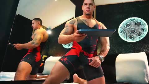 massimowalton2 online show from 11.24.25