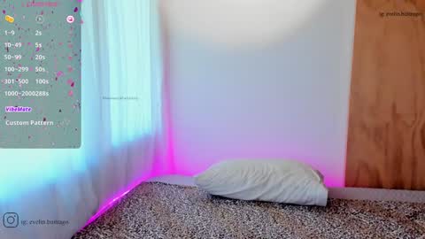 Eve   Independent model online show from 12.02.24