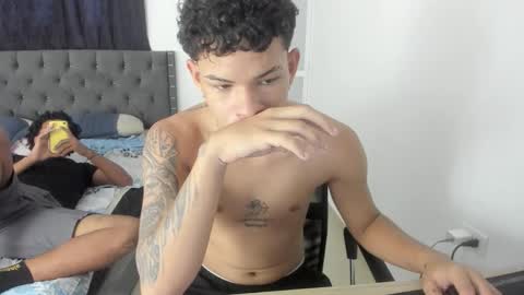 master_boy28 online show from 10.20.25