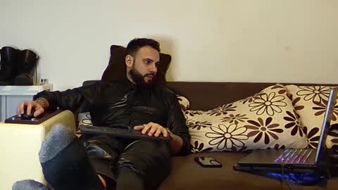 SIR online show from 02.04.25