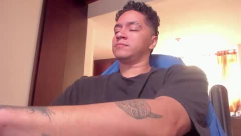 Juan Independent Model online show from 02.22.26