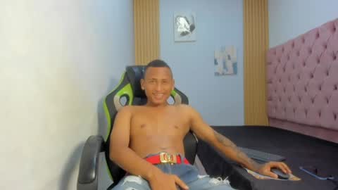 mastermorenohot23 online show from 05.01.26