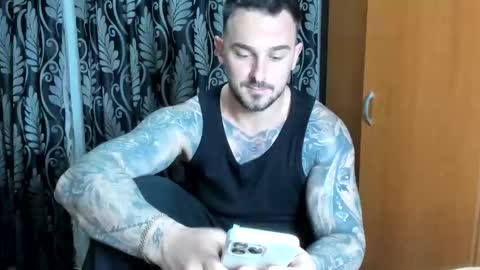 Snapshot of mastermusclejon chatting on 04.17.26 Jon online show from 04.17.26