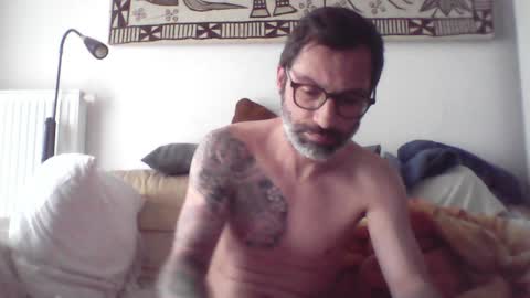 Snapshot of masterp17 chatting on 01.03.25 Master P online show from 01.03.25