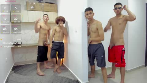 Snapshot of masters_sexx chatting on 01.31.25 Team Cris Darwin- Fernando- Stiven- David online show from 01.31.25