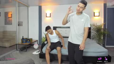 Snapshot of masters_sexx chatting on 09.28.25 Team Cris Darwin- Fernando- Stiven- David online show from 09.28.25