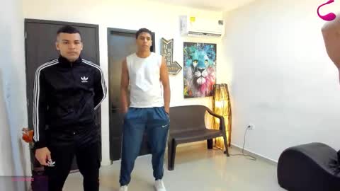 Snapshot of masters_sexx chatting on 11.15.25 Team Cris Darwin- Fernando- Stiven- David online show from 11.15.25