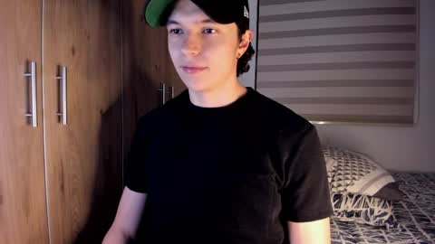 mastrangelo_x online show from 04.05.26